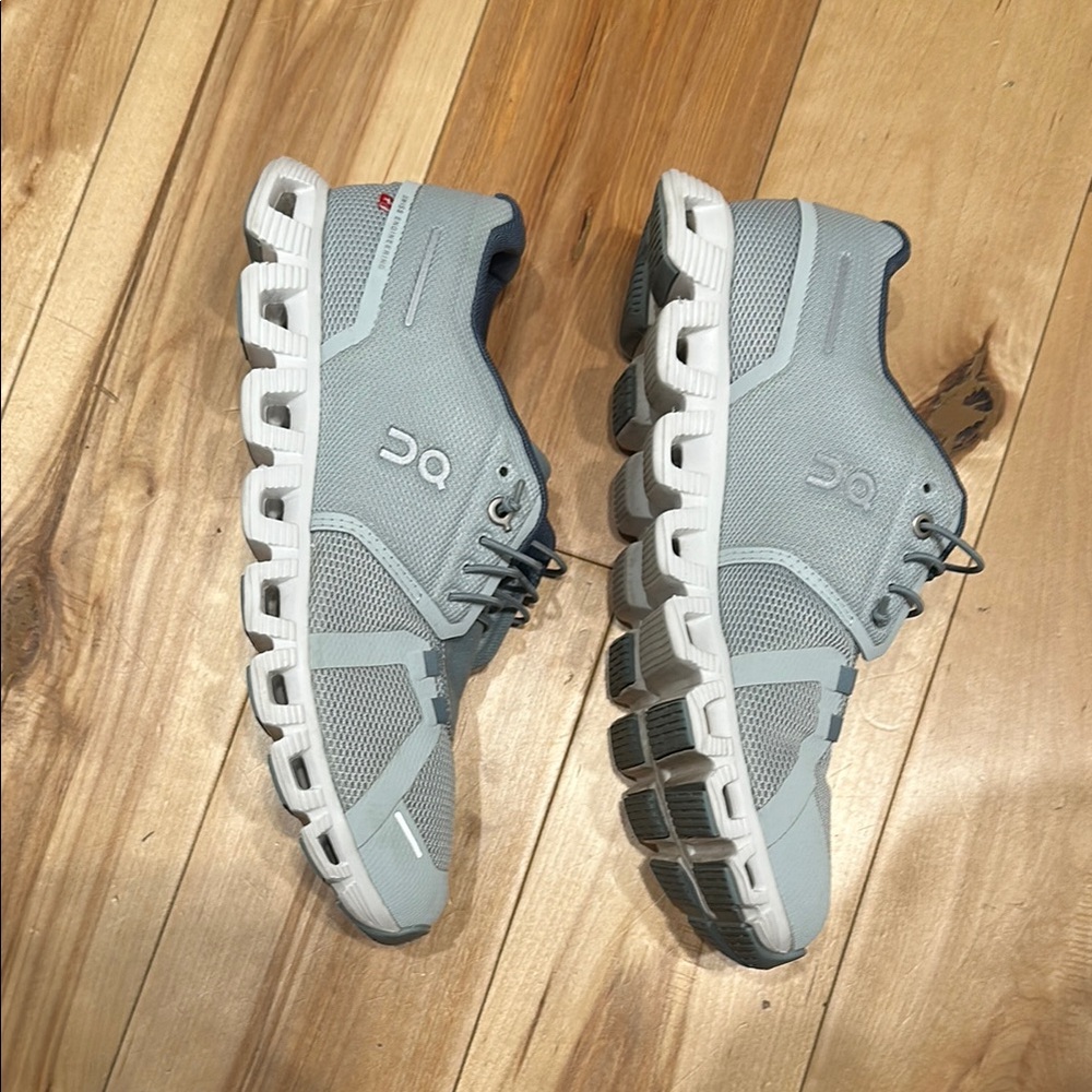 On Running Cloud 5 - image 4